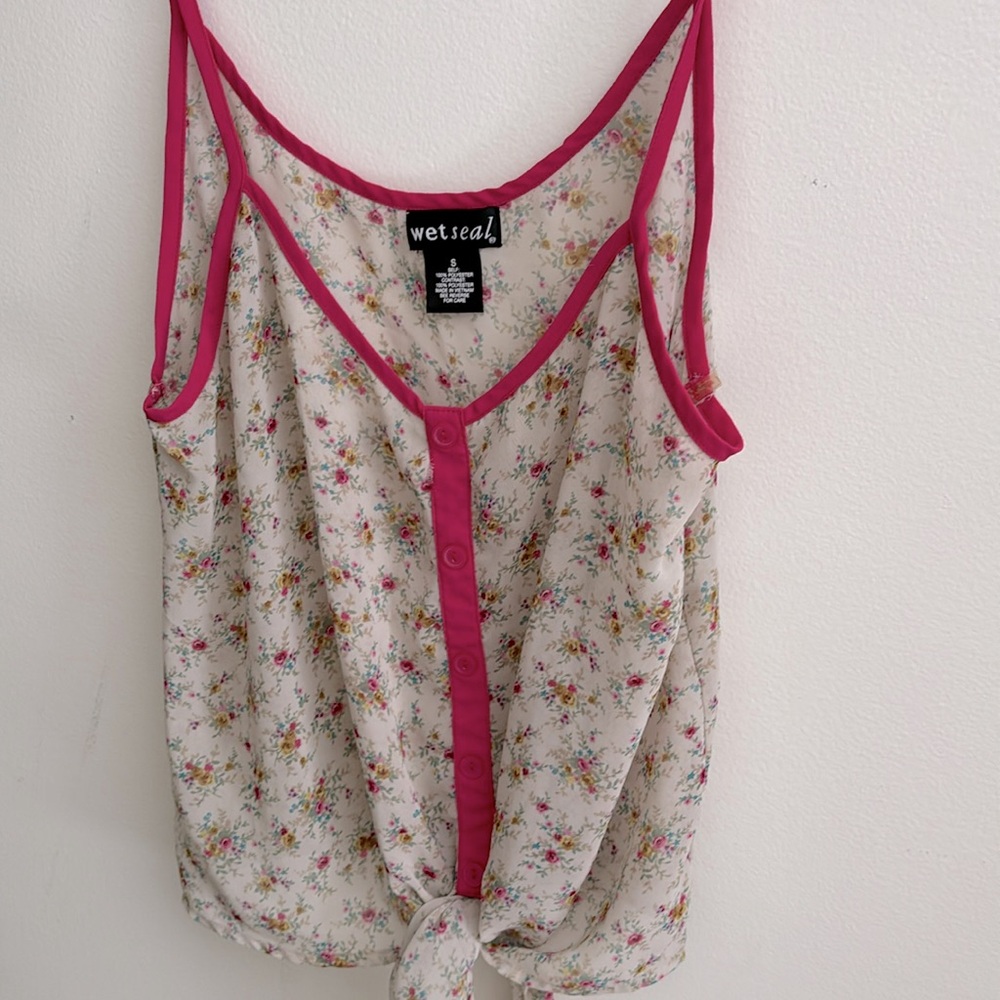Cute floral tank size small